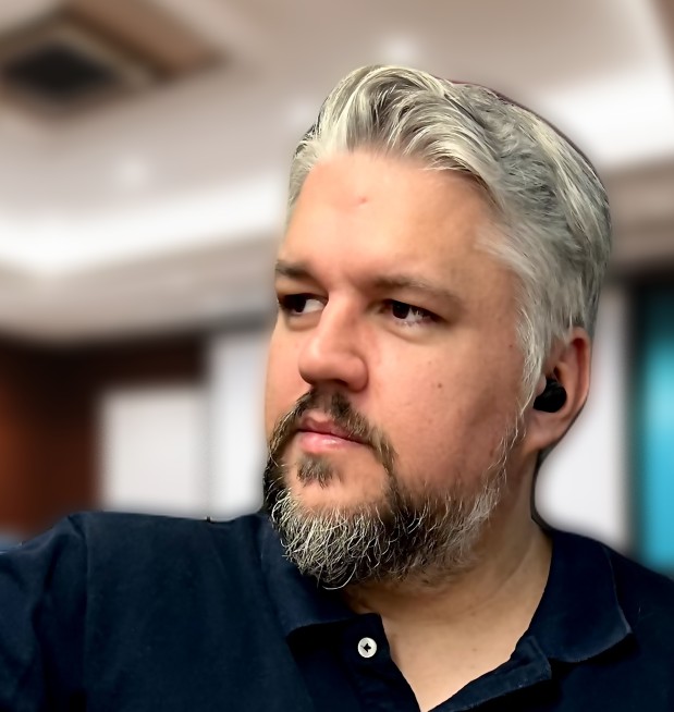 Marcel du Preez - Founder and Director